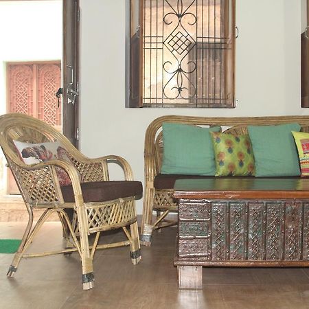 Lotus Paying Guesthouse Варанасі Екстер'єр фото