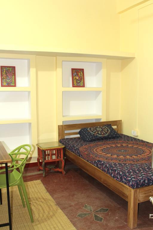 Lotus Paying Guesthouse Варанасі Екстер'єр фото
